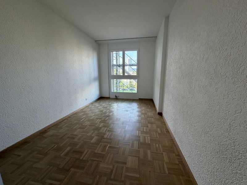 Frisch sanierte 4.5-Zimmer-Wohnung im Herzen von Ostermundigen - 5