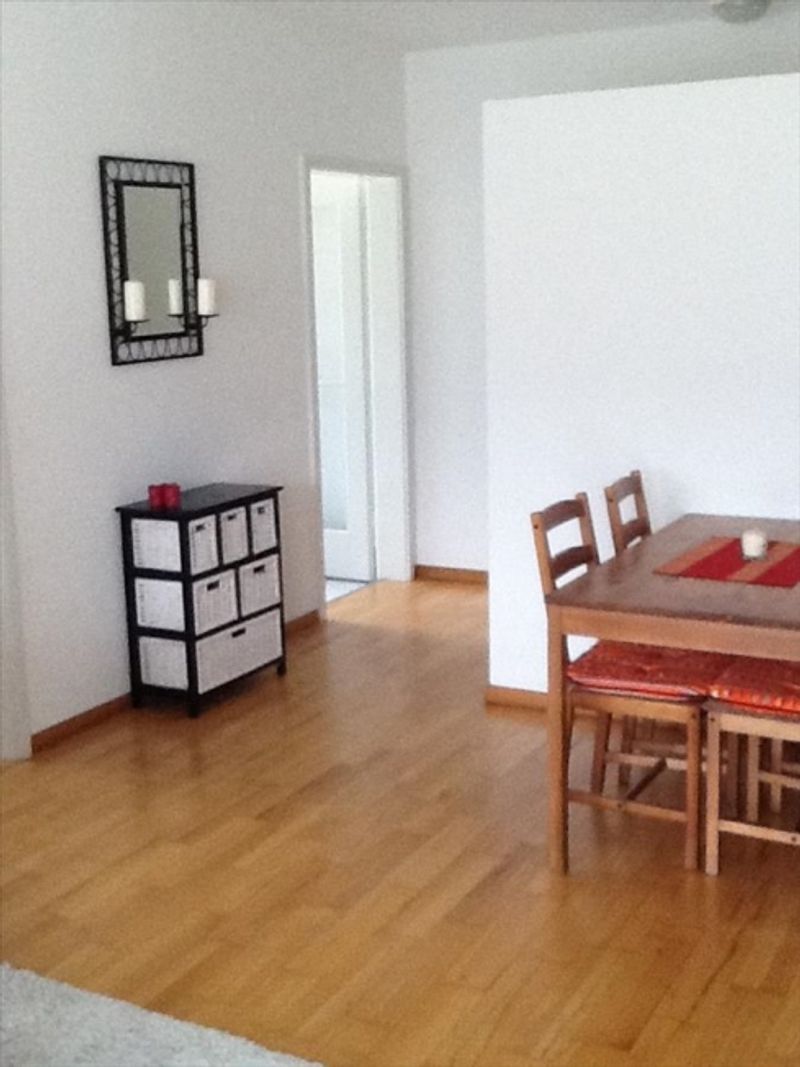 Singlewohnung sucht Mieter/in. - 2
