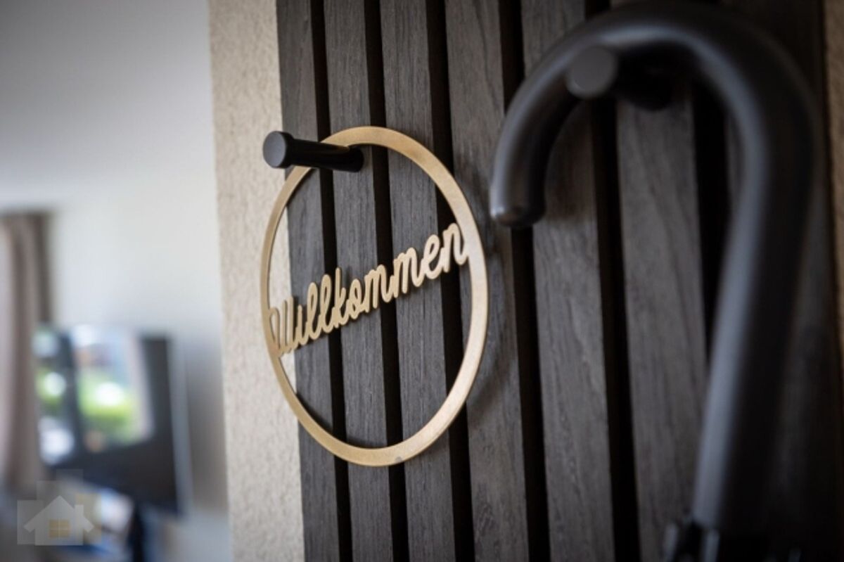 Moderne, möblierte 2.5-Zimmer-Business-Suite in Romanshorn - 3