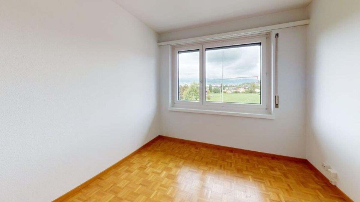 Helle 3-Zimmer-Wohnung im 2. OG  ruhig wohnen in Uetikon am See | BEFRISTET - 9