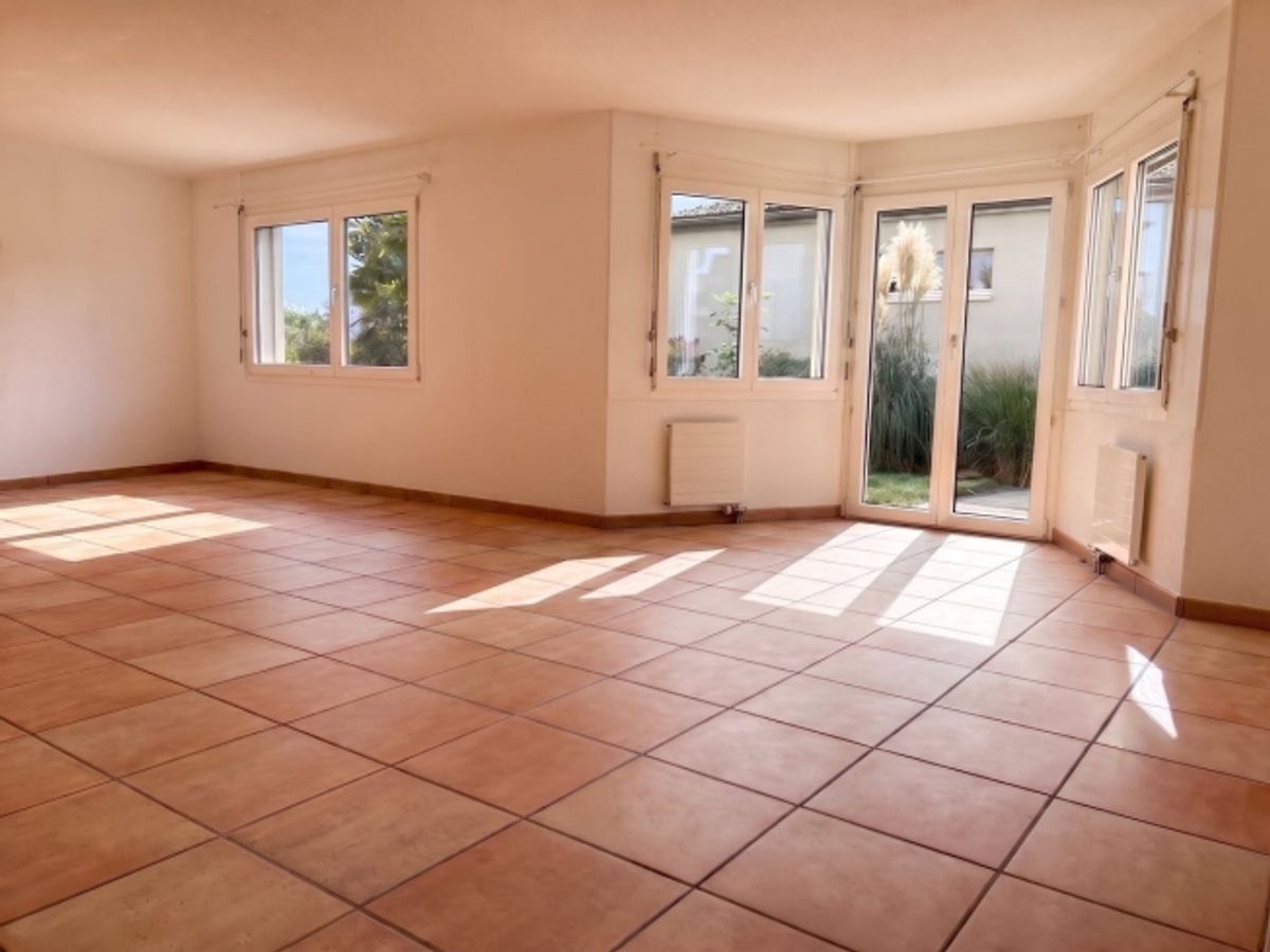 Idyllische Gartenwohnung mit Seesicht - 1