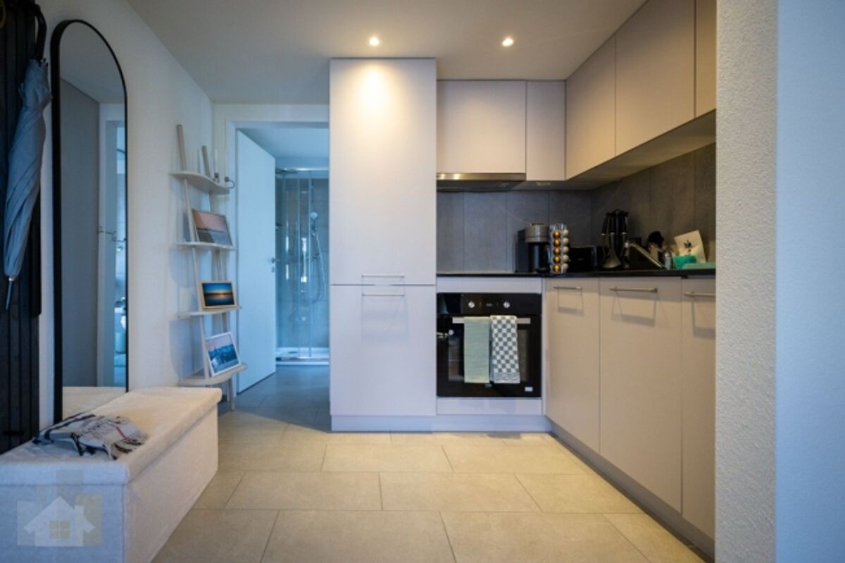 Moderne, möblierte 2.5-Zimmer-Business-Suite in Romanshorn - 7