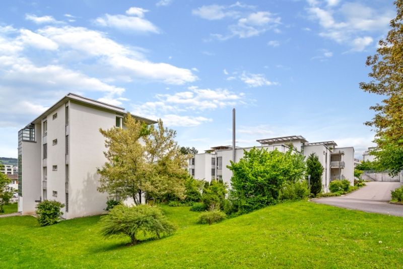 Schöne Wohnung in grüner Umgebung - 2