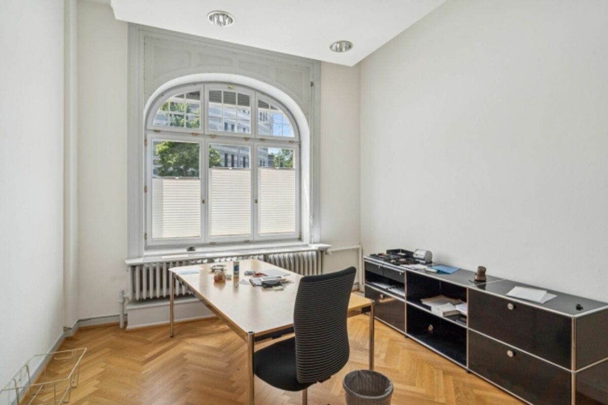 Wohn- und Geschäftshaus am Aeschenplatz - Investieren im Herzen der Stadt - 2