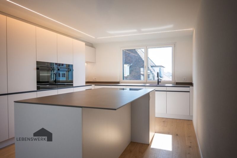 Grosszügige und moderne Wohnung in Kreuzlingen – ca. 149 m² Wohnfläche & ca. 35 m² gedeckter Balkon - 3