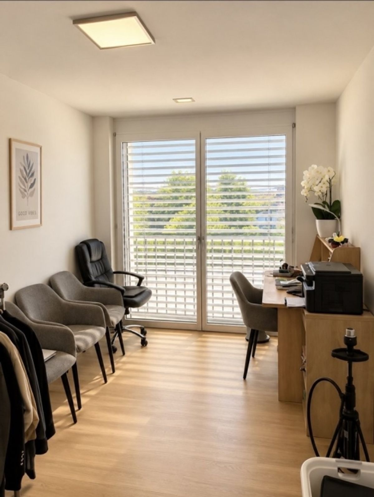 Wohnen im Grünen - zentrale 3.5-Zimmer-Wohnung mit Balkon - 6