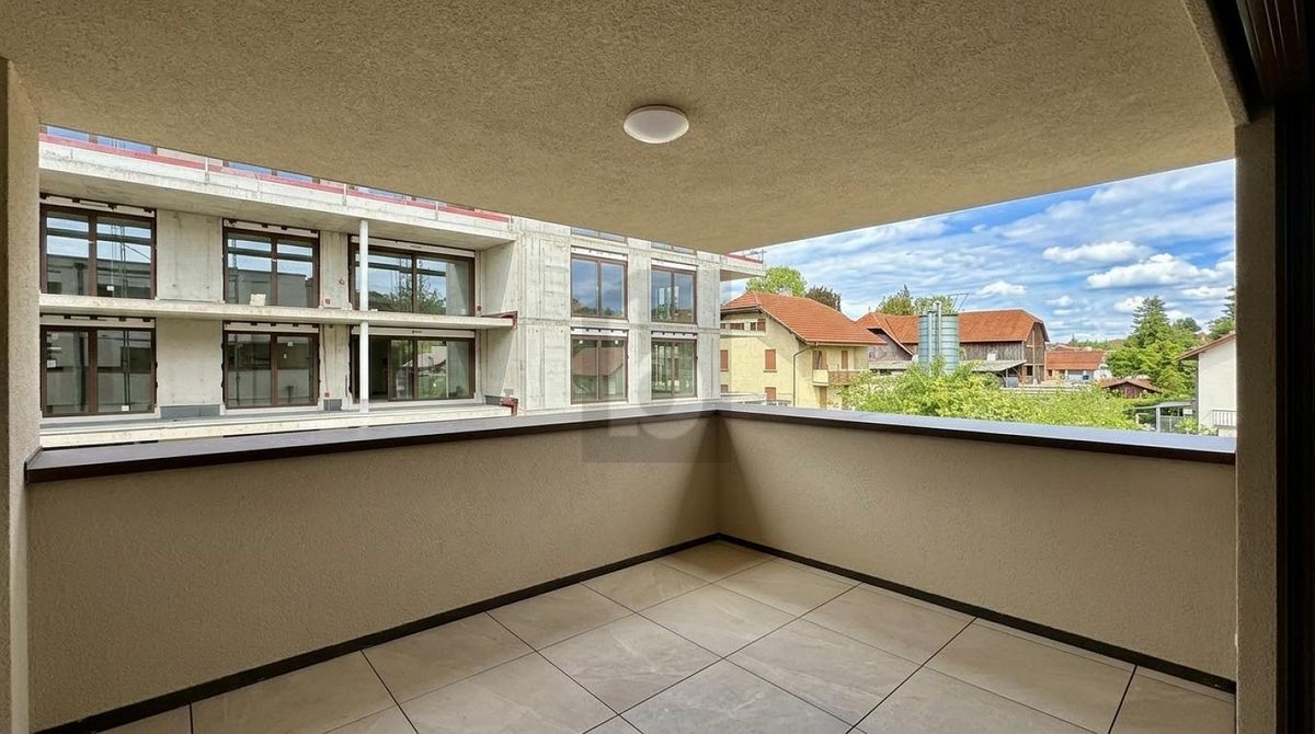 MAGNIFIQUE ET MODERNE AVEC TERRASSE - 3