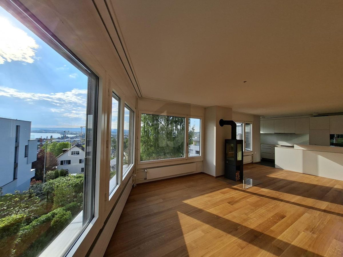 STILVOLL WOHNEN MIT EXKLUSIVEM BLICK - 1
