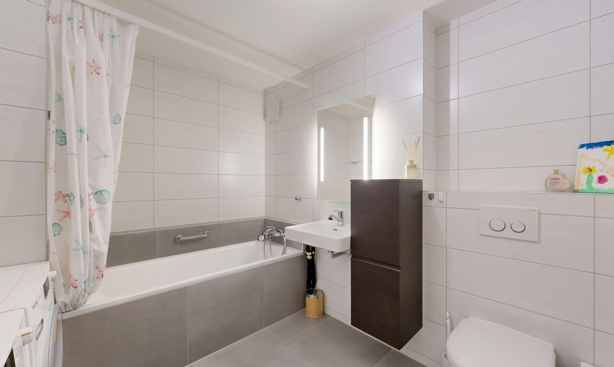 Apartment with Mountain View – 106 m², 4 Rooms with Garage - 8