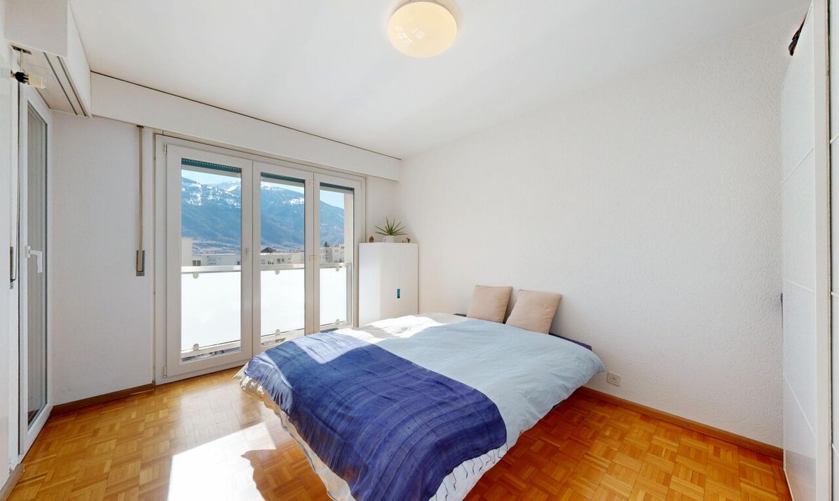 Beautiful 4.5-Room Apartment in Sierre - 7