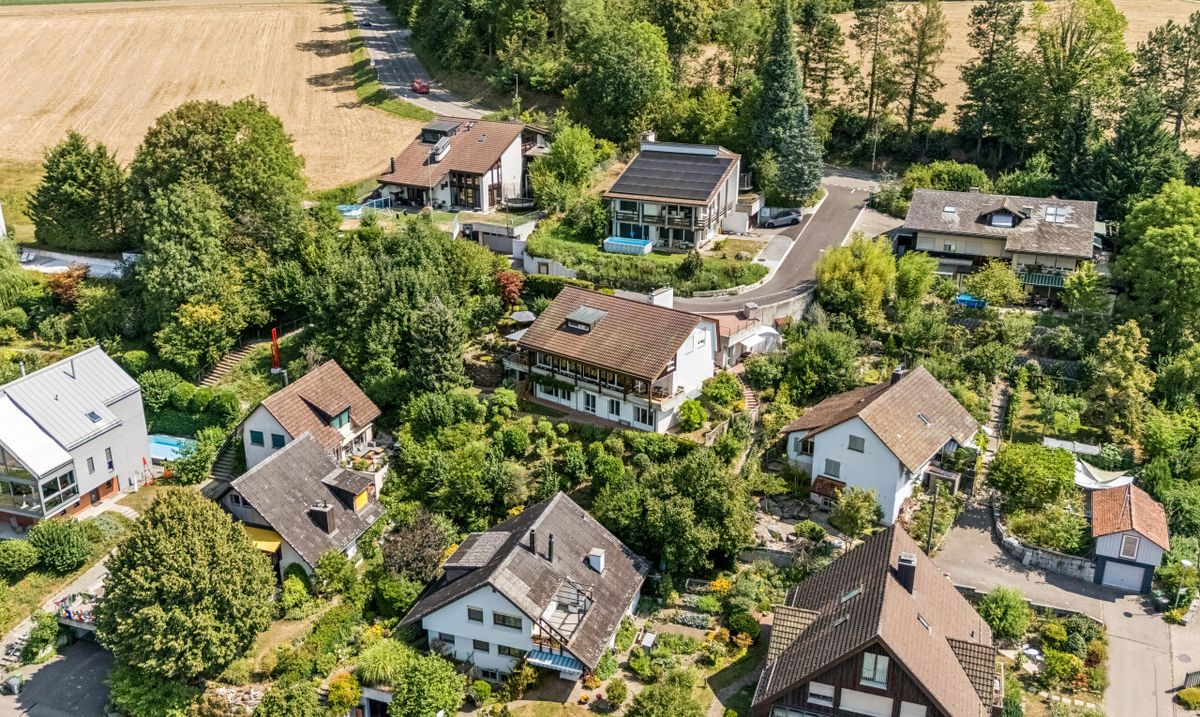 Einfamilienhaus mit Einliegerwohnung in Otelfingen - 0