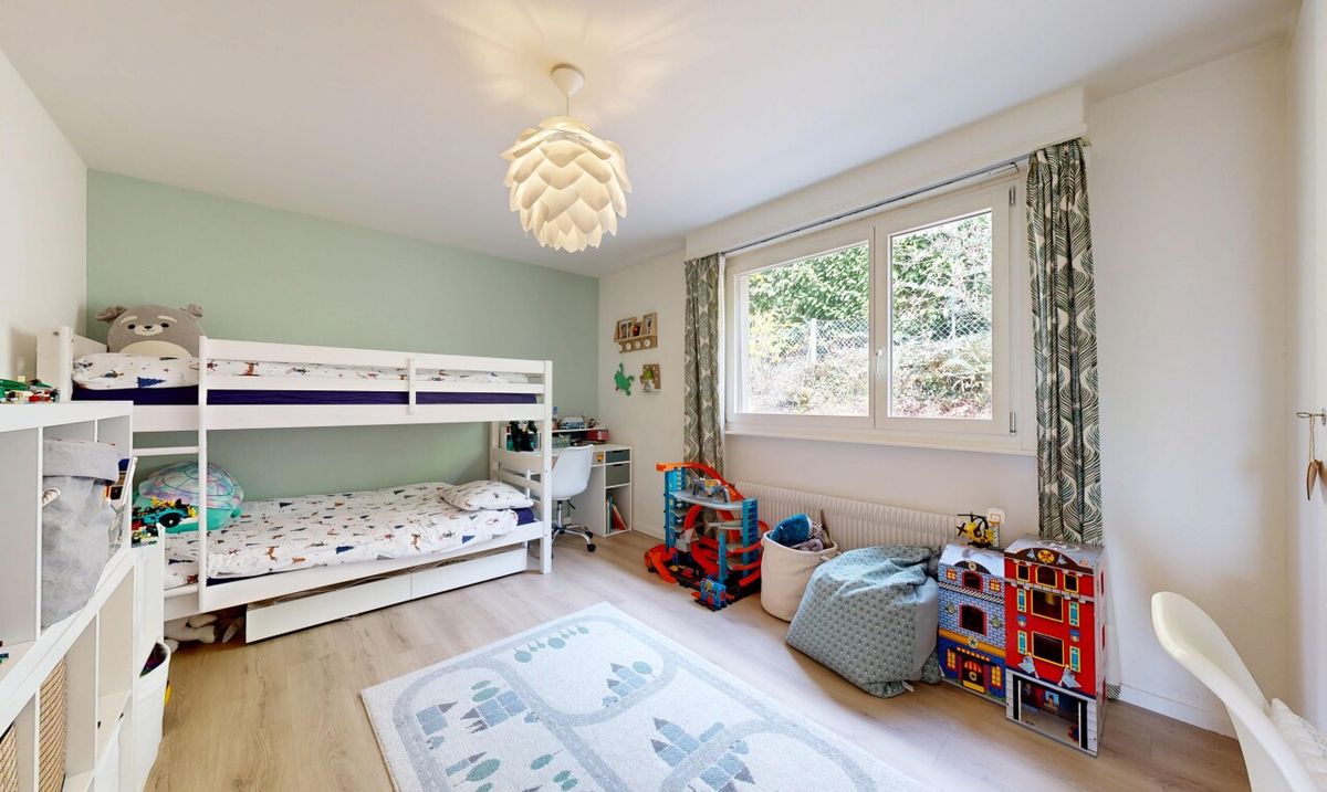 Recently renovated family home in the heart of Blonay - 7