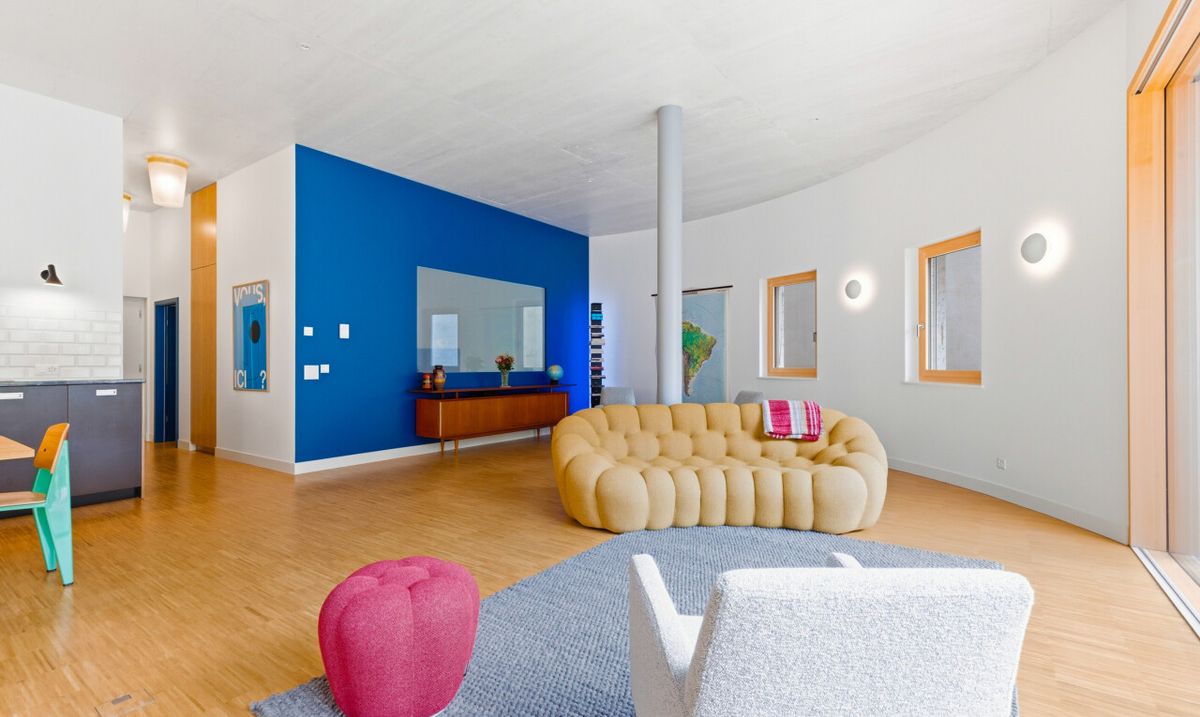 One-of-a-Kind 2.5-Bedroom Apartment (99 m²) – Former Suchard Silo - 1