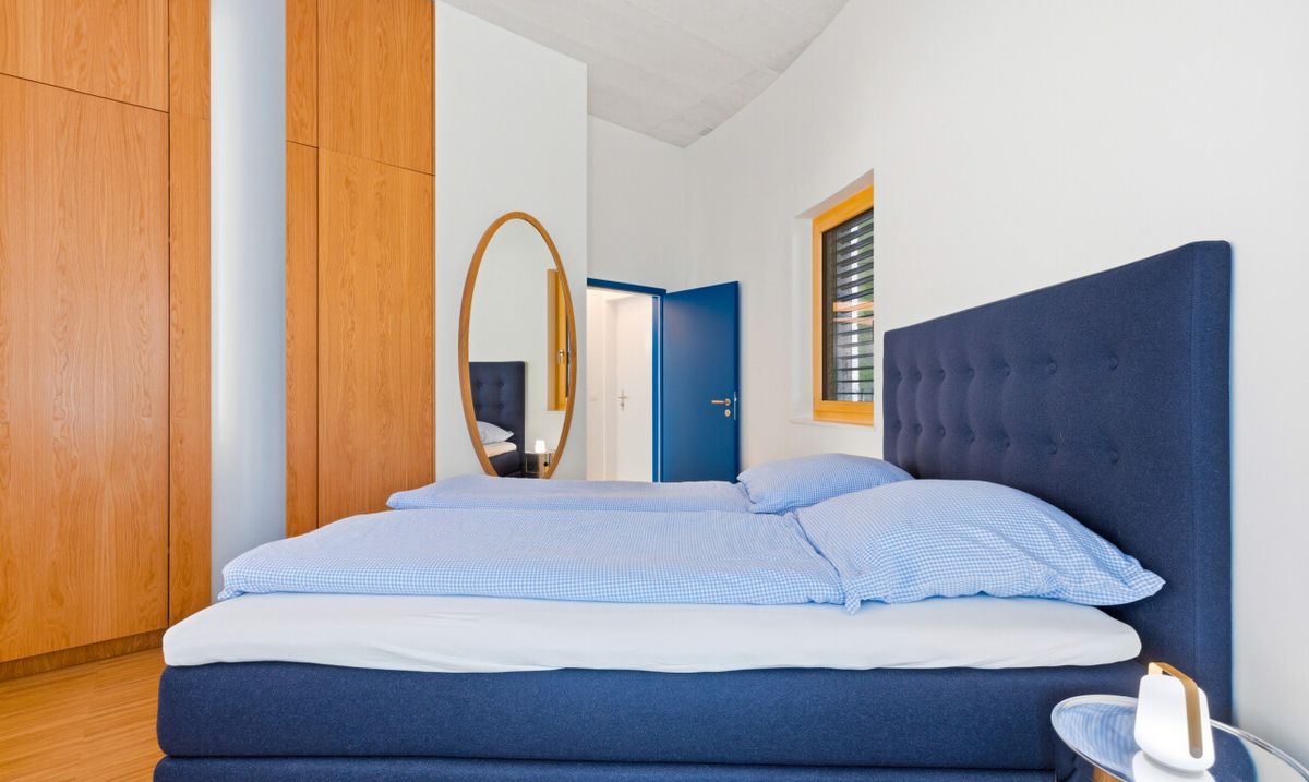 One-of-a-Kind 2.5-Bedroom Apartment (99 m²) – Former Suchard Silo - 9