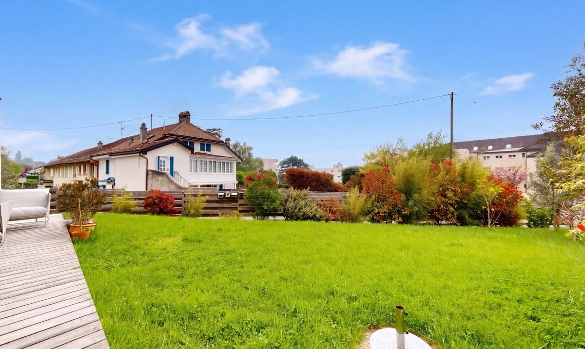 A bright semi-detached house with in a peaceful setting in Mont/Rolle - 10