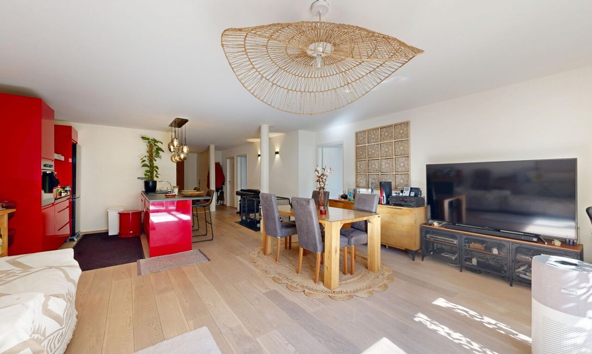 Bright family flat with a terrace in the heart of Epalinges - 4