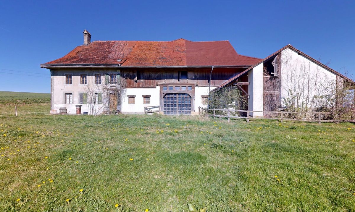 Immeuble mixte in à Lucens - 0