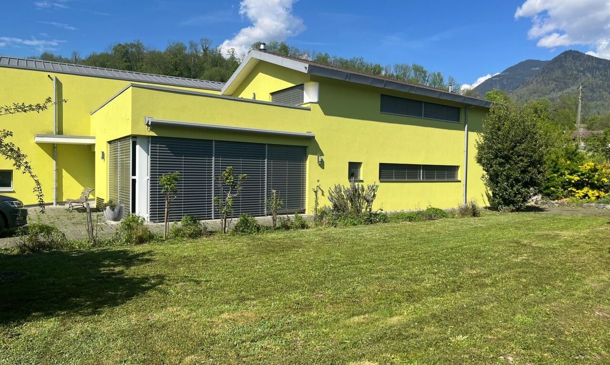 Villa in à St-Triphon - 2