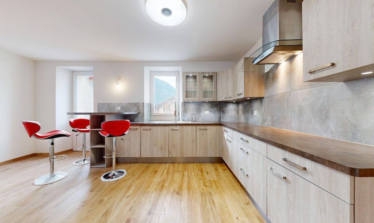 Beautiful Charming Detached House in Muraz (Sierre) - 6