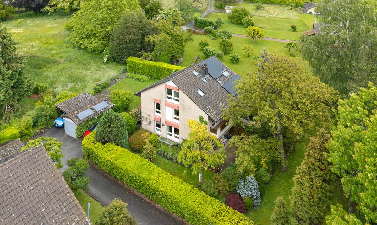 Townhouse in St-Sulpice, just a short walk from Lake Geneva - 3