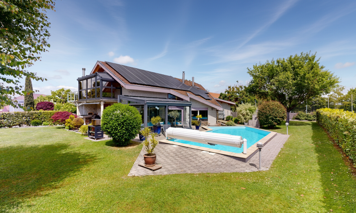 Villa in à Bure - 1