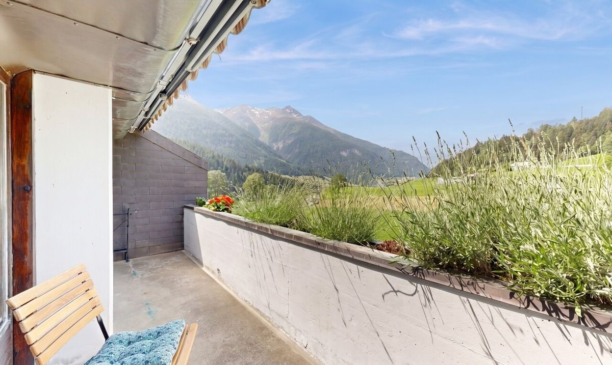 Charming 2.5-Room Duplex Apartment as a Second Home in Lax (Valais) - 1