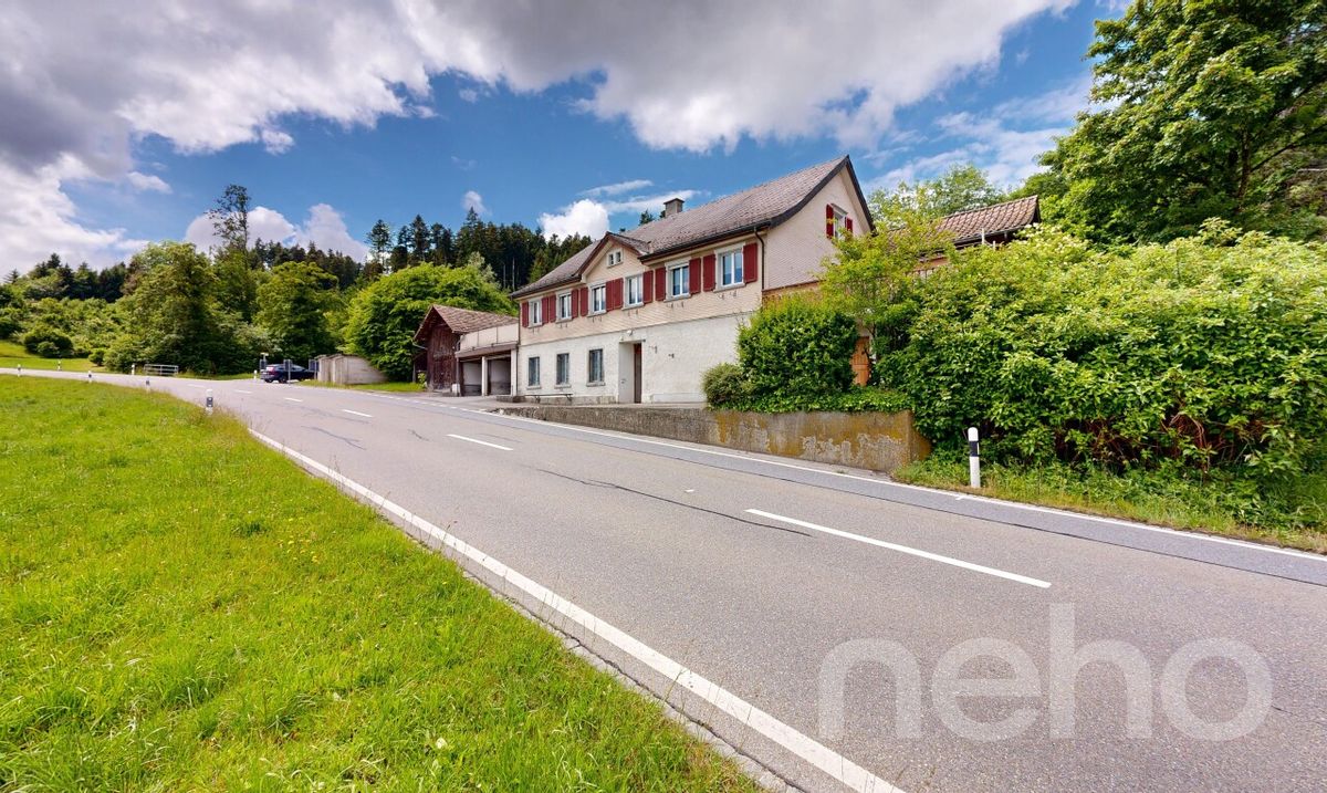Einfamilienhaus mit Einliegerwohnung in Altstätten - 0