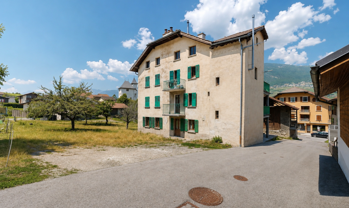 3.5-Room Apartment in Grône – Excellent Renovation Potential - 2