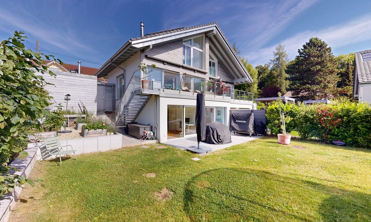 Lake and Mountain View Home – 4.5 Rooms, Garden and South Exposistion - 1