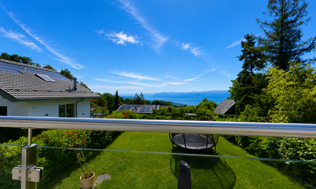 Lake and Mountain View Home – 4.5 Rooms, Garden and South Exposistion - 2