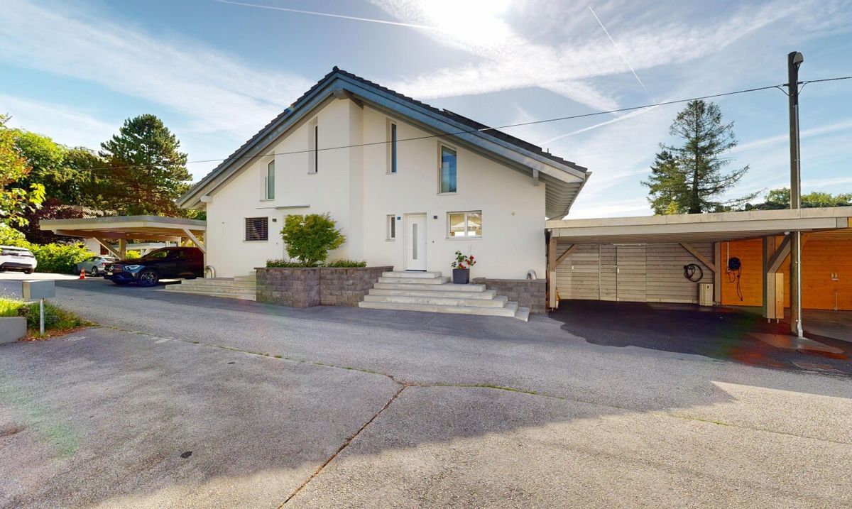 Lake and Mountain View Home – 4.5 Rooms, Garden and South Exposistion - 3