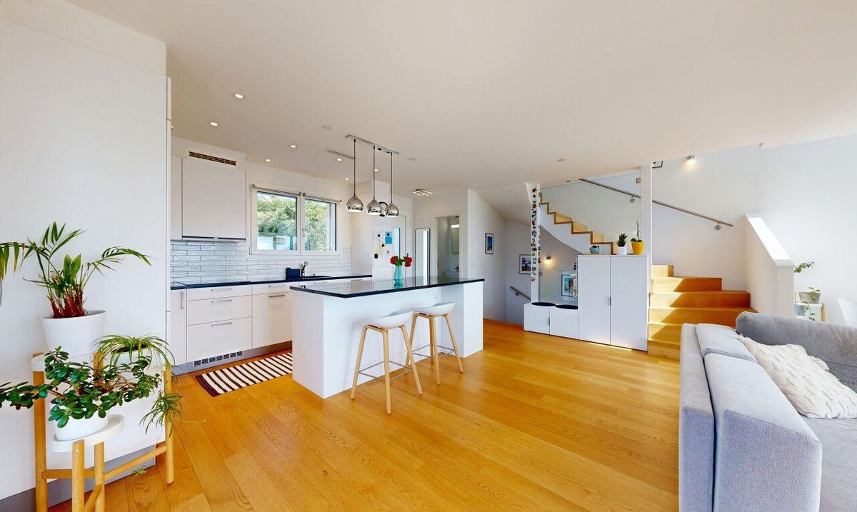Lake and Mountain View Home – 4.5 Rooms, Garden and South Exposistion - 4