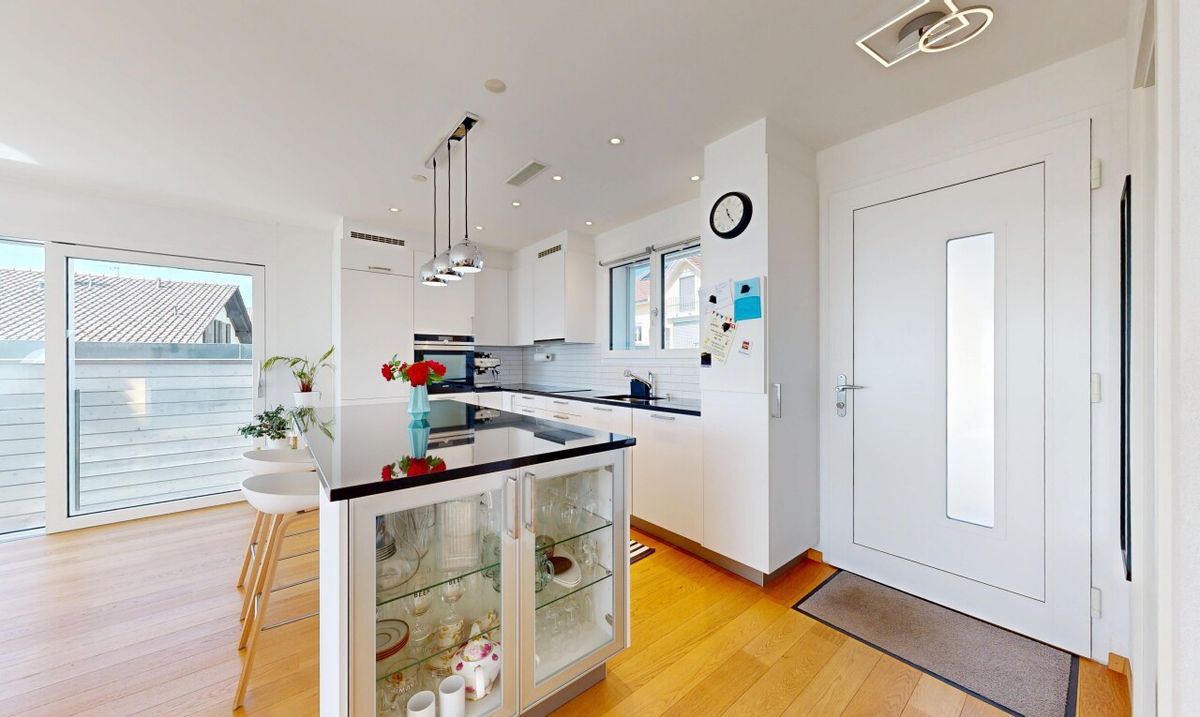 Lake and Mountain View Home – 4.5 Rooms, Garden and South Exposistion - 6