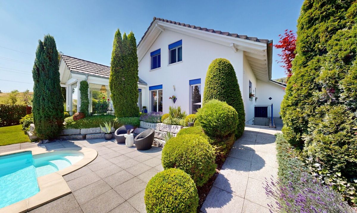 Einfamilienhaus in Lostorf - 1