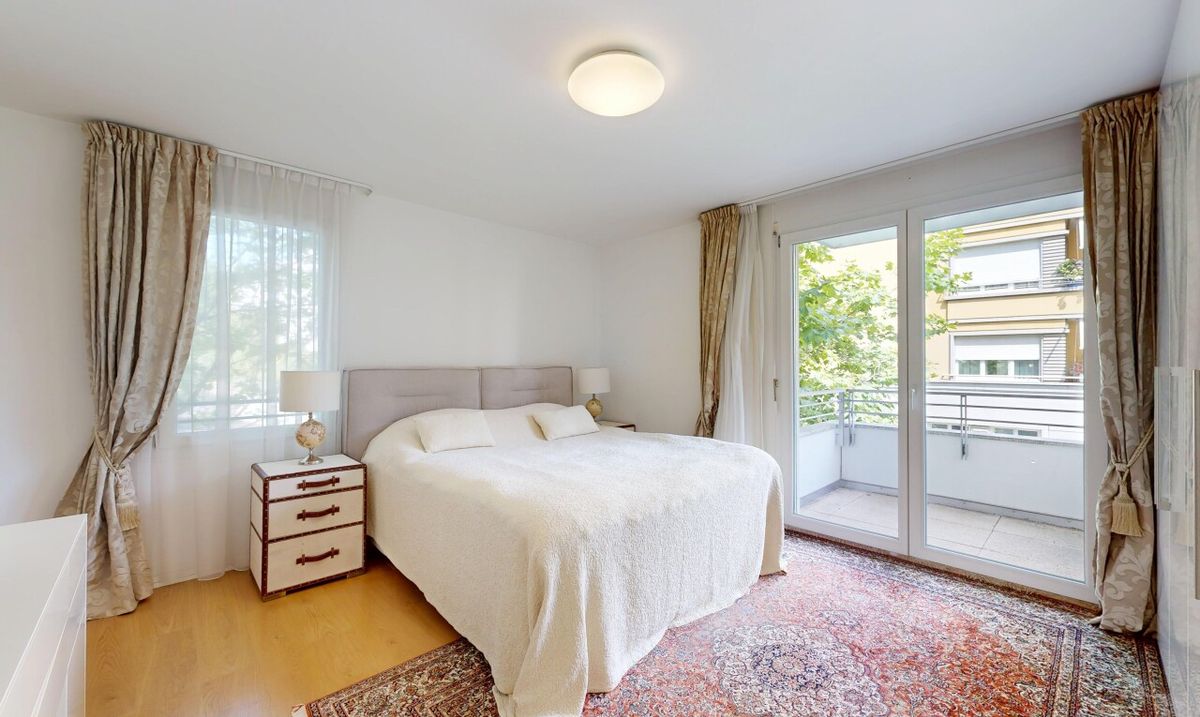 Stunning luxury apartment with balconies in the heart of Pully - 6