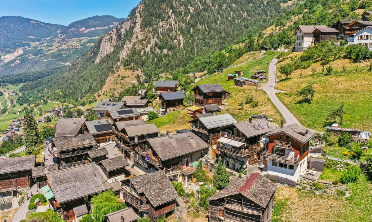 Your future exceptional retreat in the heart of the Val de Bagnes - 2