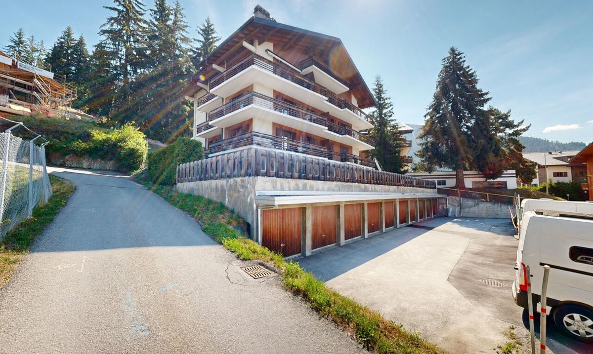Experience the extraordinary in Verbier: your ultimate alpine retreat - 1