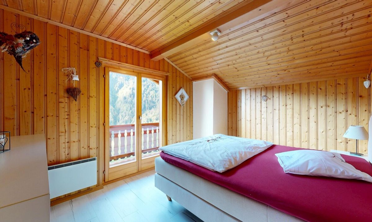 Chalet in à Miex - 9