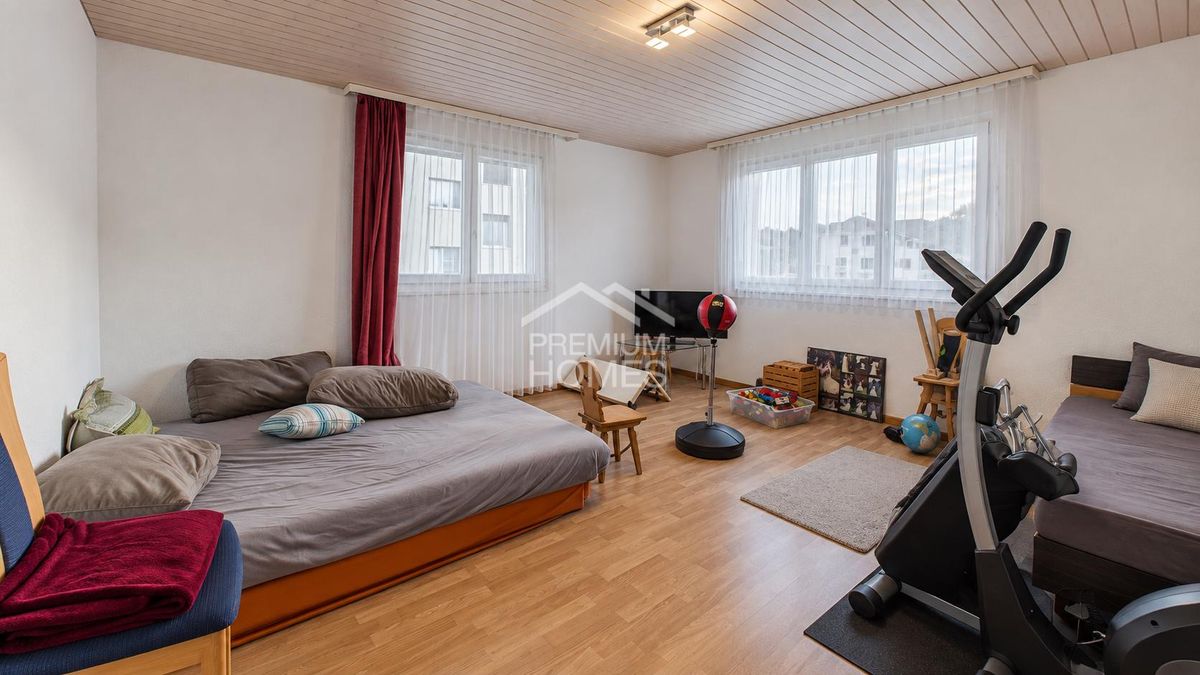 Vielseitiges Familienhaus mit separater Einliegerwohnung - 5