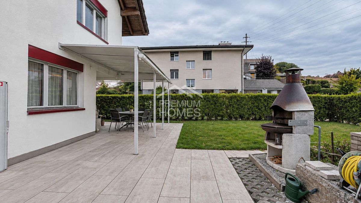 Vielseitiges Familienhaus mit separater Einliegerwohnung - 8