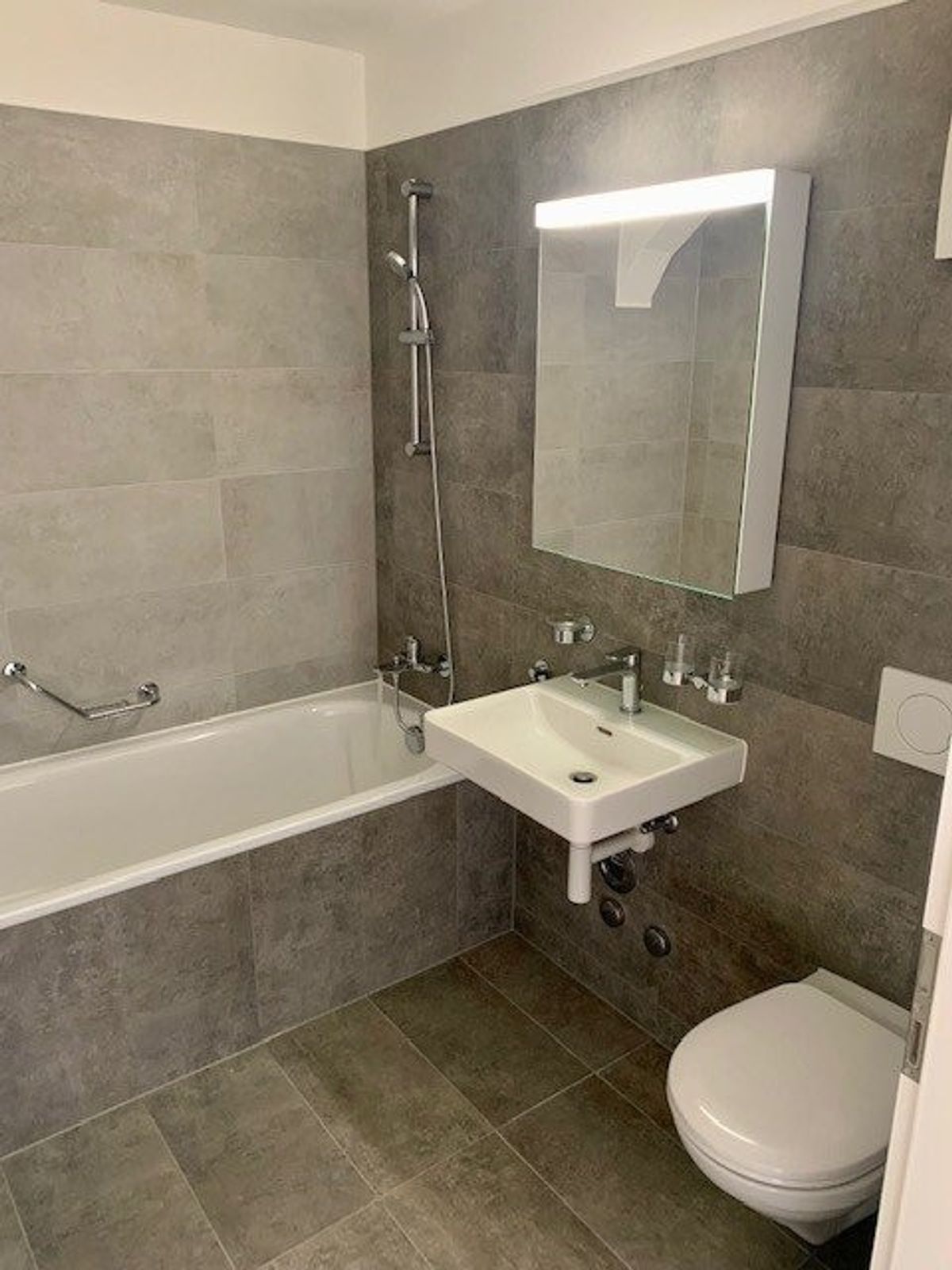 Magnifique loft avec mezzanine à Lausanne ! - 4