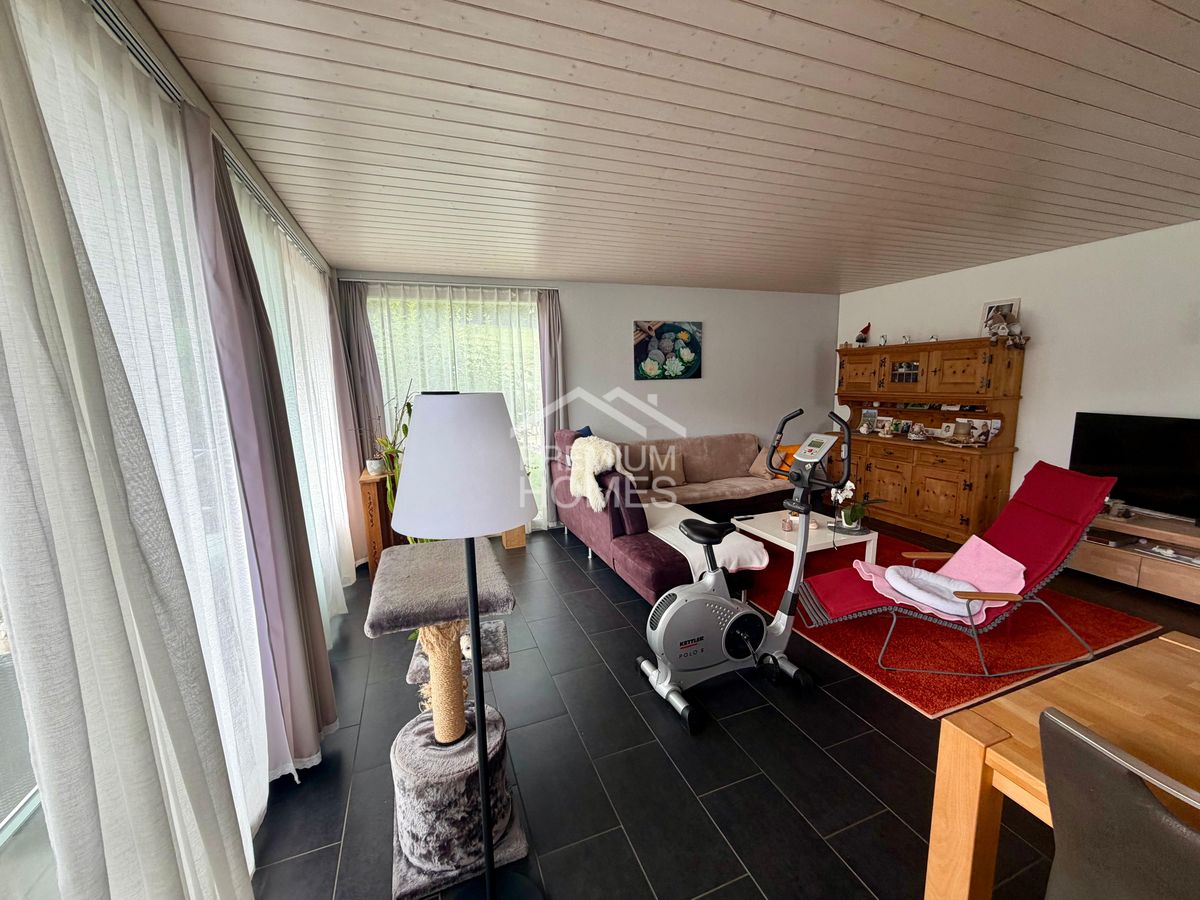 Attraktives Wohnhaus mit zwei Wohneinheiten - 3