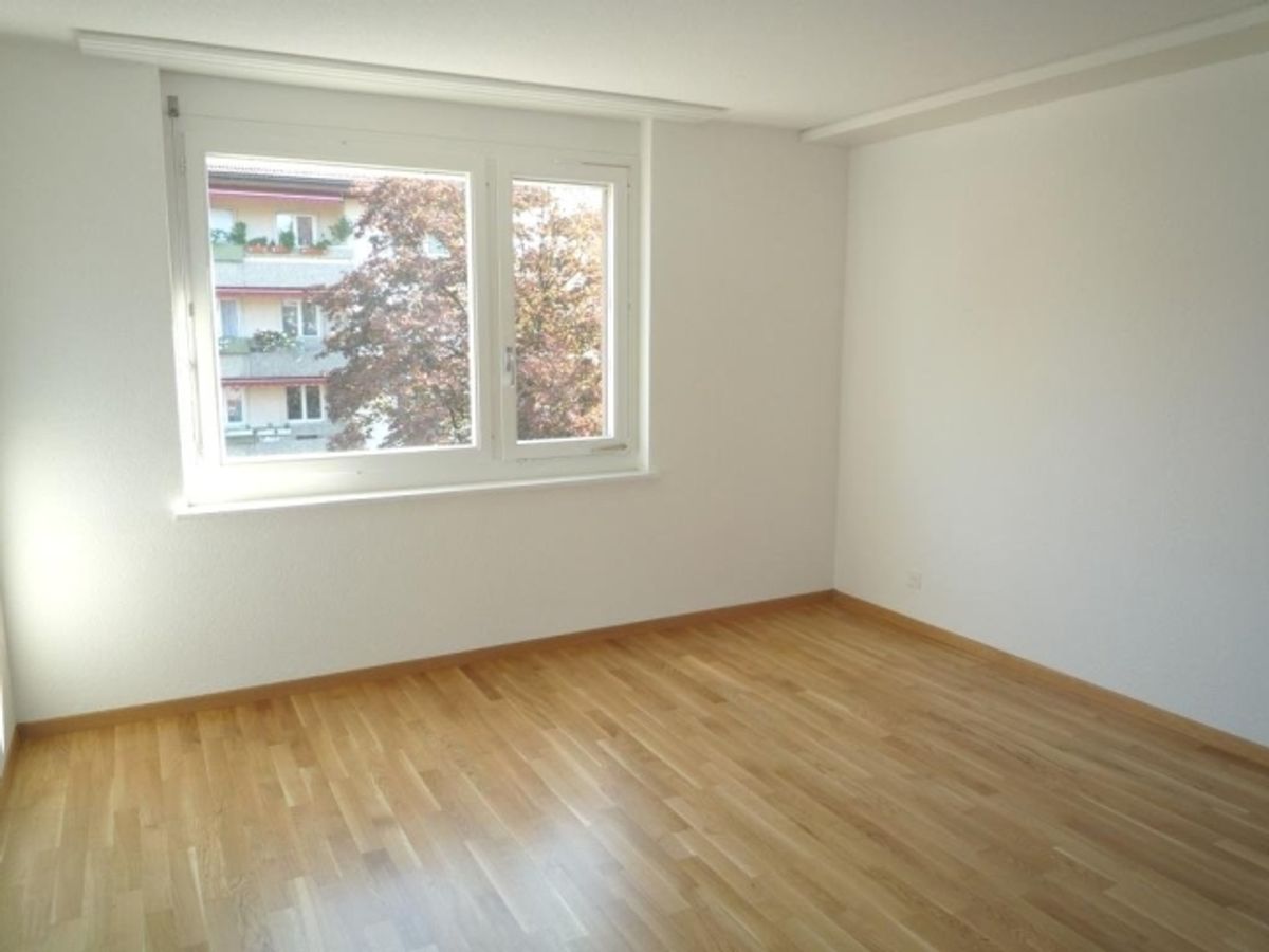 Moderne 4.5-ZW im 2. OG à 103 m² - 5