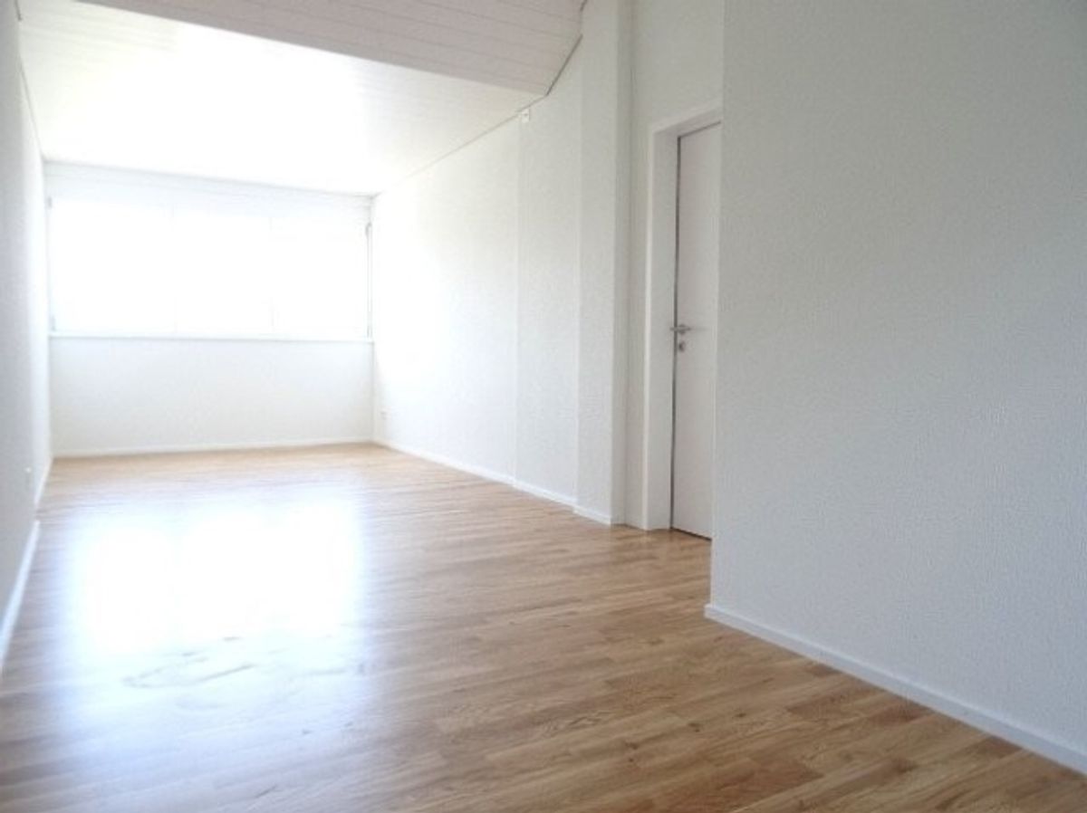 Moderne 2.5-ZW im DG / 4. OG à 51 m² - 4