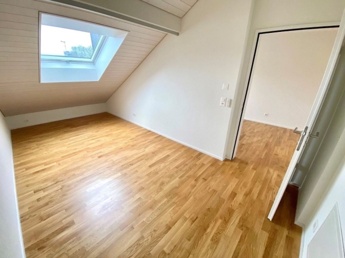 Moderne 2.5-ZW im DG / 4. OG à 51 m² - 6