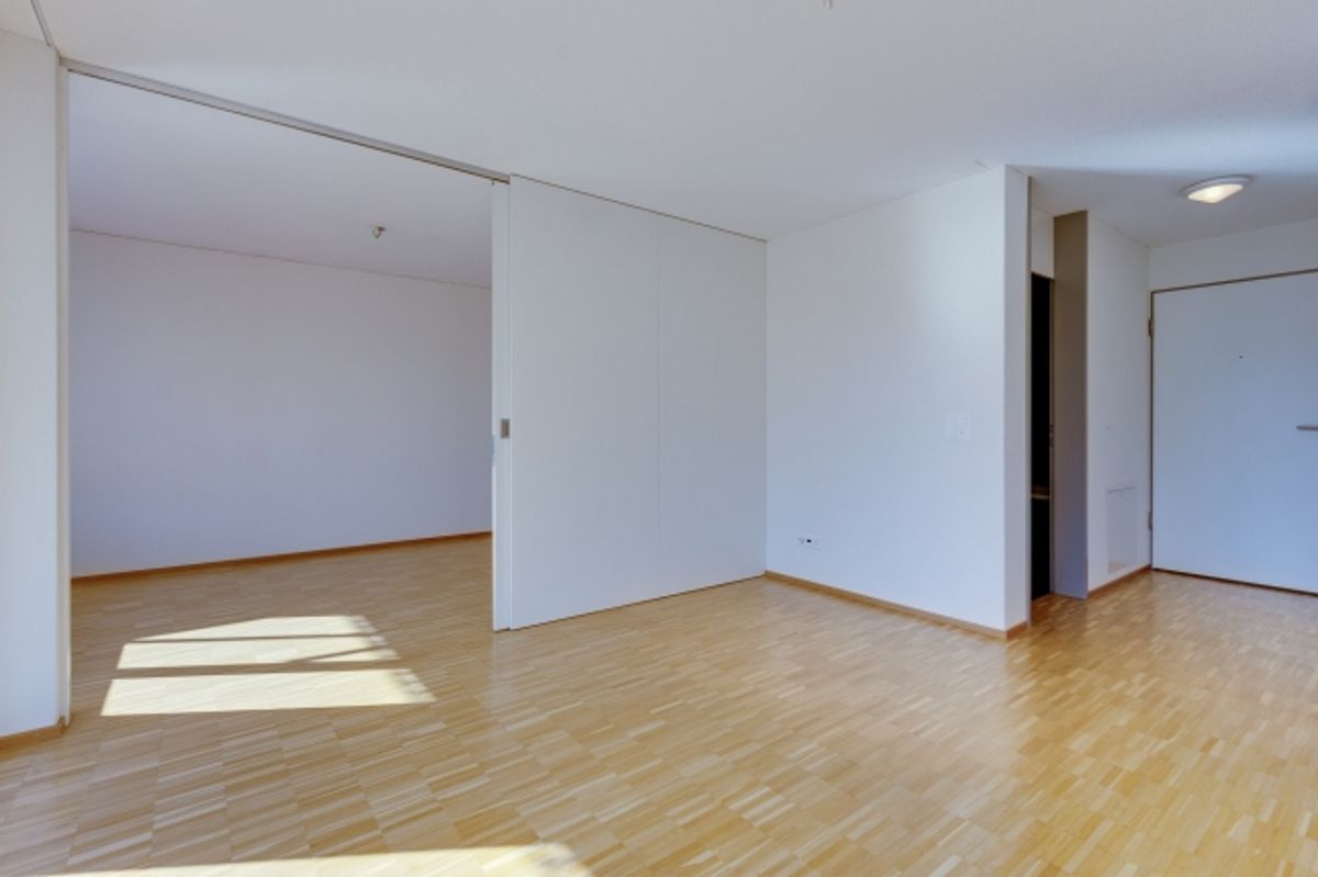 Moderne Wohlfühloase im Untergeschoss mit Sitzplatz - 3