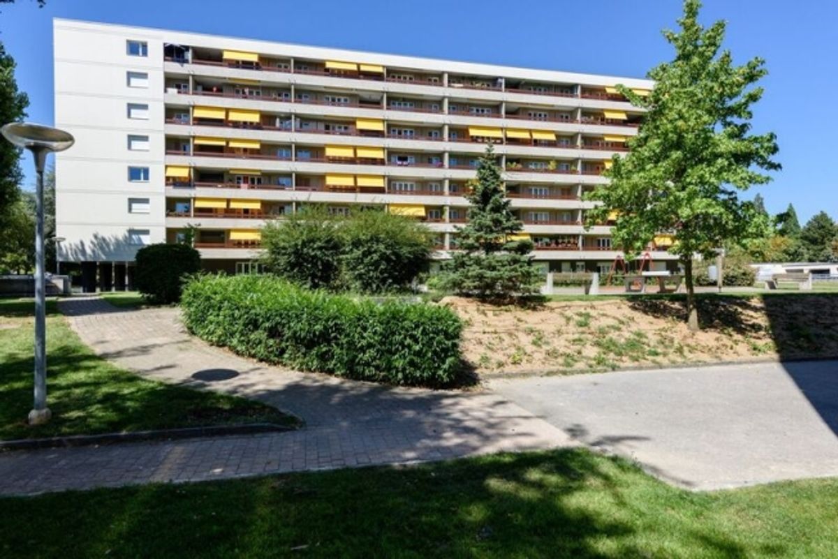 A louer place de parc intérieure - 0