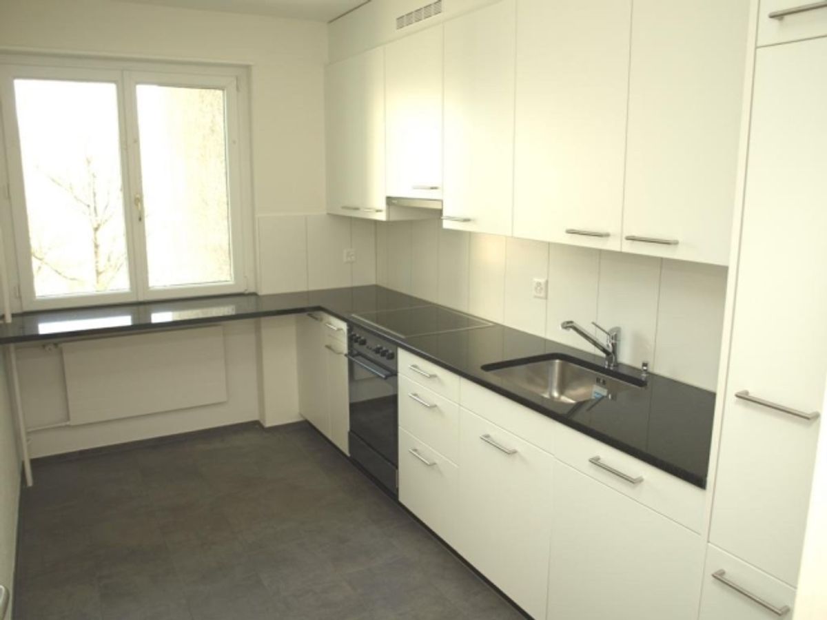 Attraktive 4.5 Zimmer-Wohnung im schönen Köniztal - 2