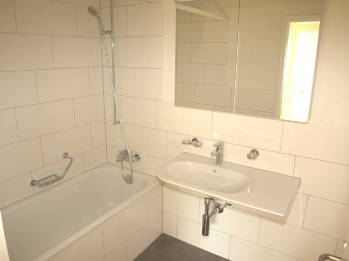 Attraktive 4.5 Zimmer-Wohnung im schönen Köniztal - 10