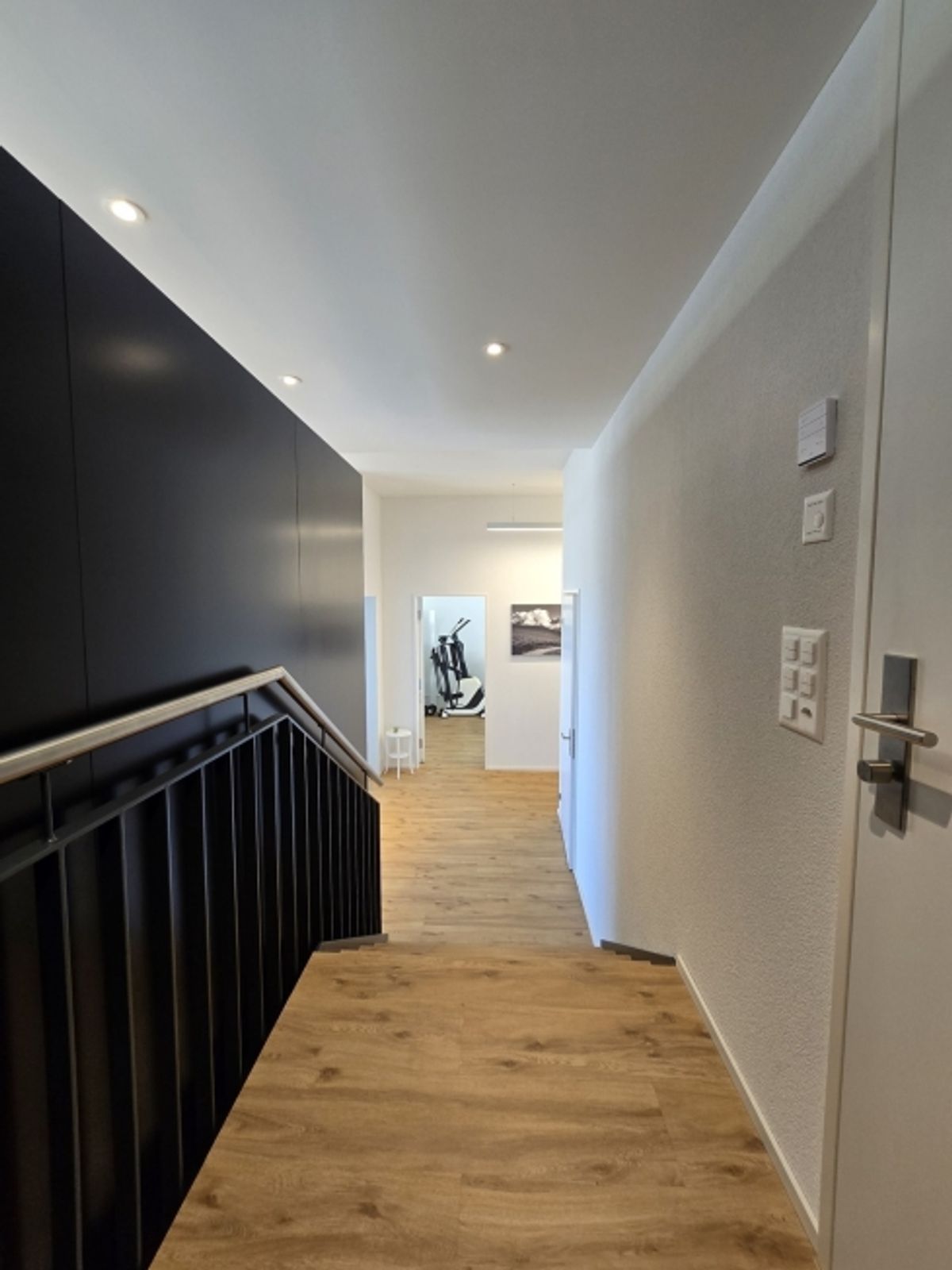 Ihr neues, modernes Gewerbe  hell & einladend - 4